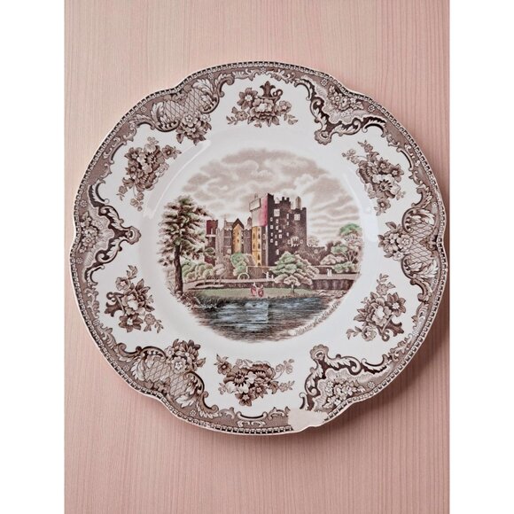 Johnson Brothers Blarney Castle from the Old Britain Castles Collection Vintage - Picture 2 of 11